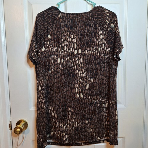George Brown Geometric Abstract Draped Cowl Neck Blouse Cap Sleeve Stretch Sz 1X - Picture 2 of 11