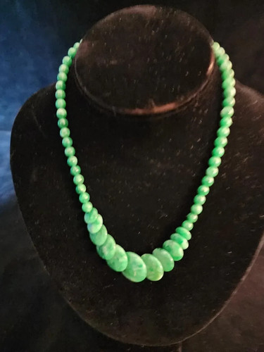 Collar de jade verde brillante con cuentas redondas planas graduadas - Imagen 5 de 7
