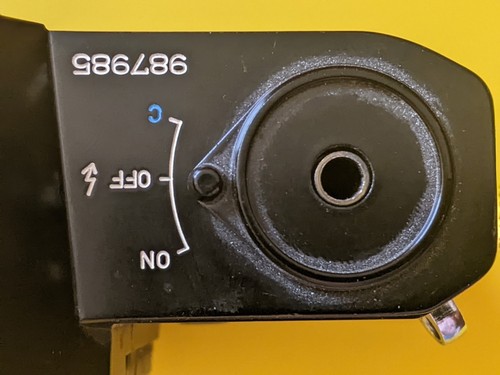 Cuerpo de cámara fotográfica Canon FTb QL 35 mm SLR - PARA REPUESTOS/REPARACIÓN - ROTO, COMO ESTÁ - Imagen 11 de 16