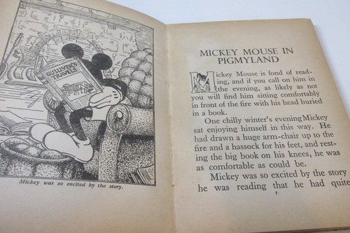 Mickey Mouse in Pigmy Land by Walt Disney, 1935, Illustrated book. - 第 5/8 張圖片
