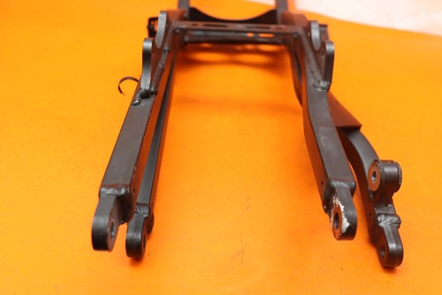 05-06 KAWASAKI NINJA ZX6R OEM REAR SUBFRAME BACK SUB FRAME - Picture 5 of 13