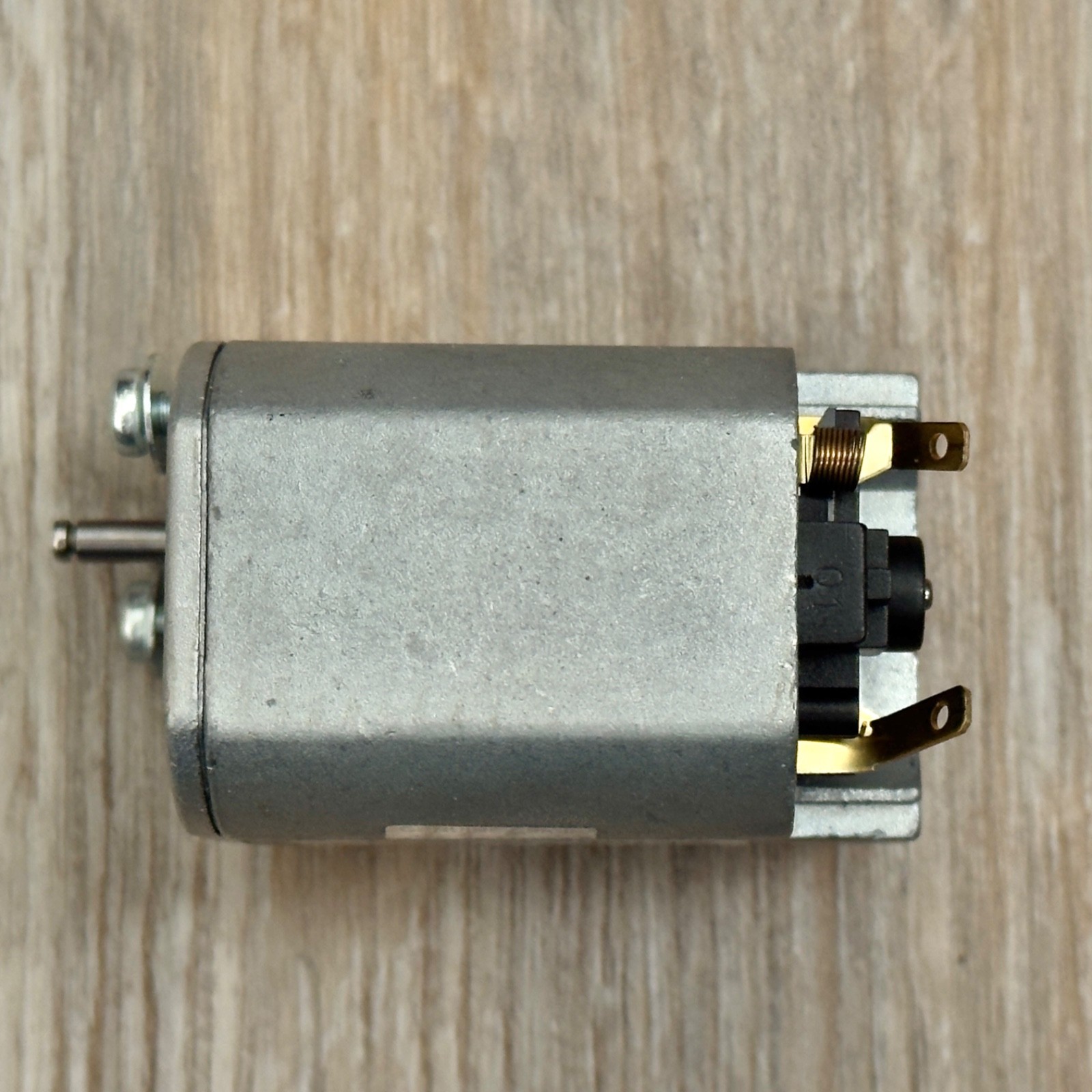 Buhler Gear Motor 1.61.065.443 18VDC 4.5Ncm Tested