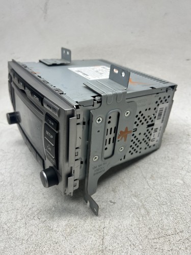 2010-2012 Hyundai Santa FE AM FM XM Radio Bluetooth CD 96180-0W500 - Picture 4 of 9