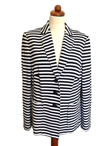 BASLER - Eine wunderschöne sehr stylische gestreifte Jacke - marine/weiß - UK 18 - Brustumfang 45