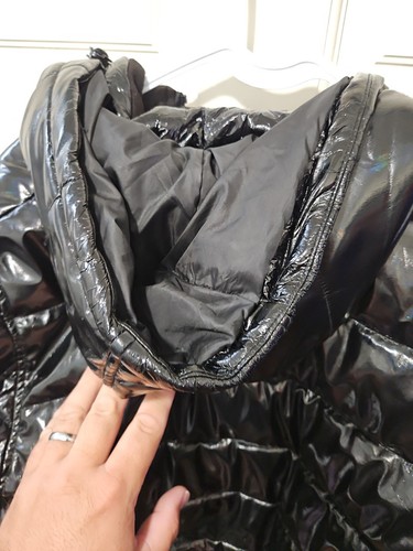 Guess Puffer Jacket Small Size, Read DISCRIPTION - Picture 19 of 19