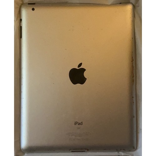 Lot of 4 Apple ipad NOT WORKING for parts (UNTESTED) - Photo 4/17