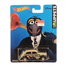 Hot Wheels Pop Culture The Muppets Gonzo The Great Fat Fendered '40 1:64 Scale 