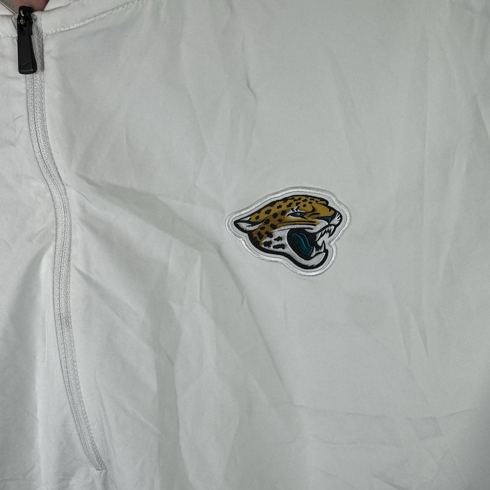 Picture 2 of 8
