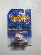 Hot Wheels 1999 - Slideout #19 - Mad Maniax Series - New Unopened 1:64 #26022