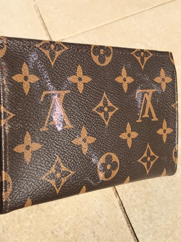 Mini sac pochette trousse LOUIS VUITTON d'occasion (tachée voir photos) - Imagen 14 de 15