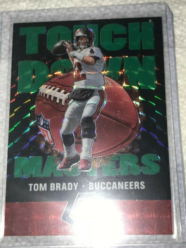 2020 MOSAIC TOM BRADY GREEN TOUCHDOWN MASTERS PRIZM SP   - Picture 2 of 2