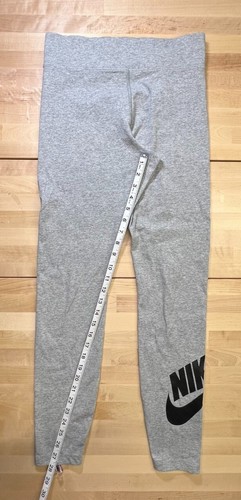 Nike Leggings Mujer Ropa Deportiva Mediana Gris Cintura Alta Leggings Logo Legasee - Imagen 4 de 10