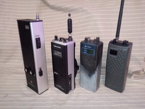 Lot of 4 CB Radio Walkie Talkies: Panasonic Realistic Cobra GE, for parts/repair - Picture 6 of 7