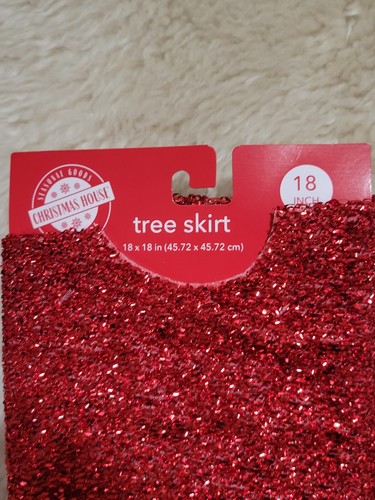 Mickey Christmas House Christmas Mini Tree Skirt 18 in/ 18in Red Shiny - Picture 4 of 5