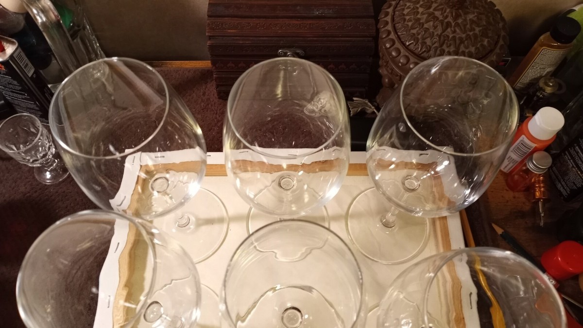 F&D Crystal Wine Glass 7 5/8