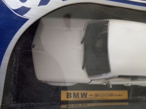 MODEL BMW 2002 Turbo Racing White by ANSON 1:18 - Picture 4 of 10