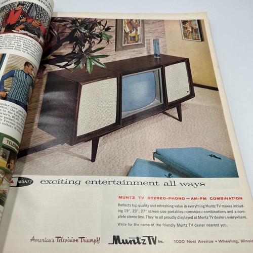 Esquire Magazine - December 1962 - Christmas Norman Mailer Leslie Saalburg - Picture 6 of 14