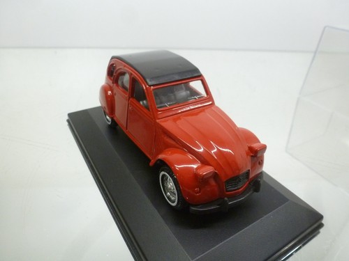 GUISVAL CITROEN 2CV6 - RED 1:36? - GOOD CONDITION IN SHOWCASE - Imagen 4 de 4