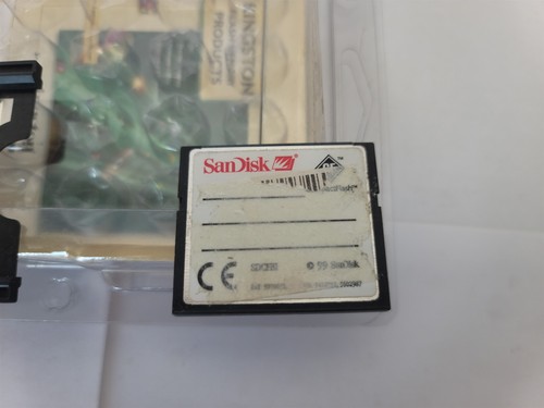 Kingston CompactFlash PC Card Adapter CF/128ADP w/ SanDisk 64MB Card - Picture 7 of 9
