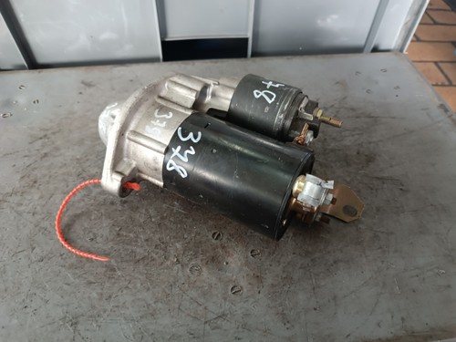 Original VW Passat 3B 1.6 1.8T Anlasser Starter 058911023B Bosch 0001107068