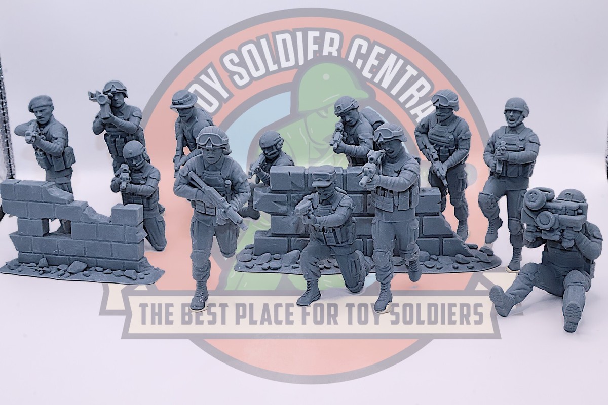 Ukrainian Toy Soldiers - Modern Defender Army Men - 54mm - 1:32