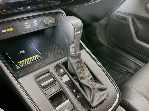 2023 Honda CR-V Hybrid Sport Touring - Picture 20 of 30
