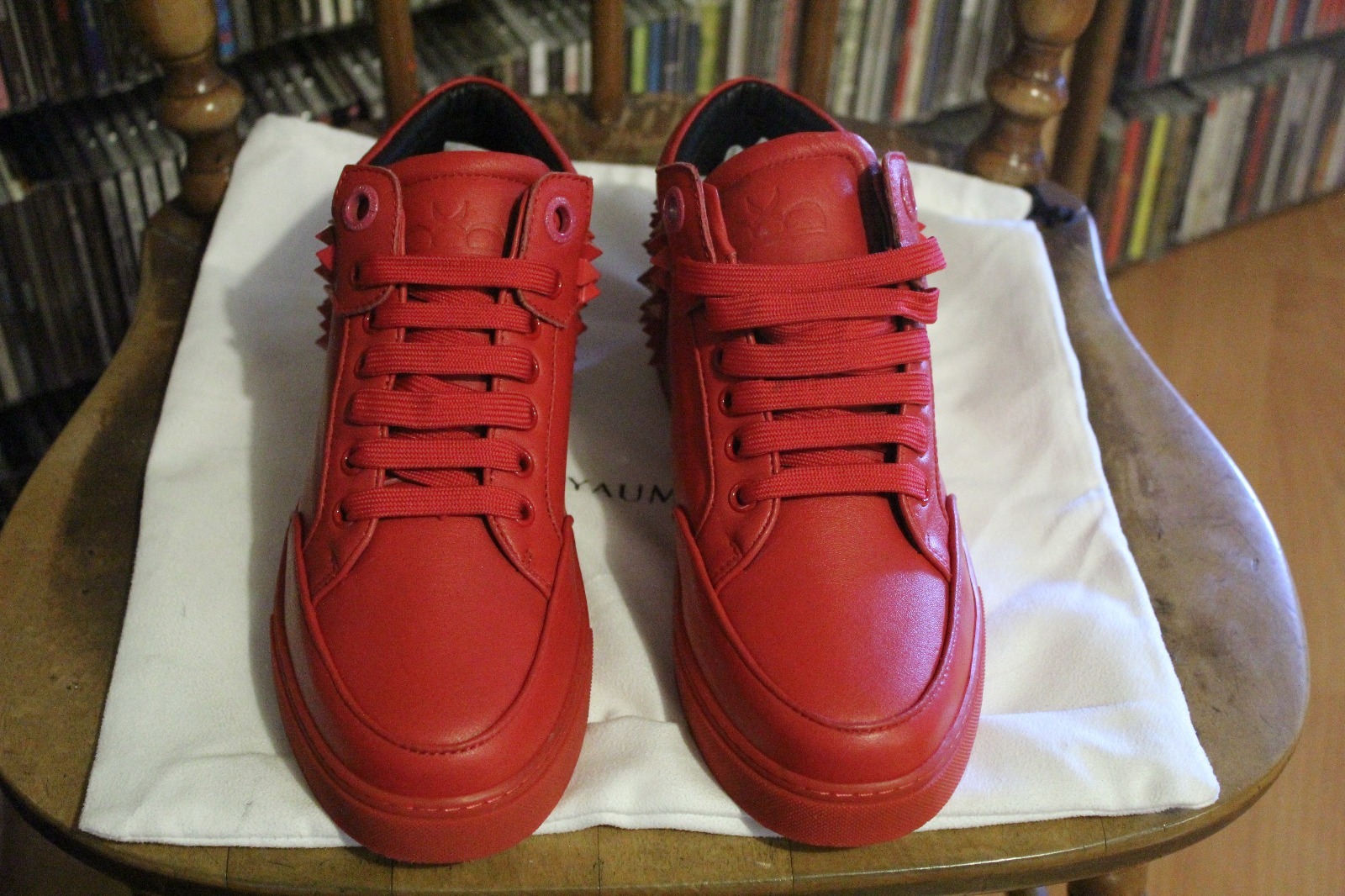 NWOB Royaums Red Kilian shoes with with with Studs and PythonTrim size 39 4055a5 NWOB Royaums Red Kilian shoes with with with Studs and PythonTrim size 39 4055a5