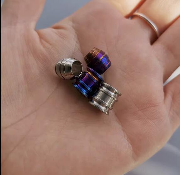Titanium Alloy Small Bead EDC Knife Pendant Rope Bead Chain Pendant Accessory Titanium Alloy Small Bead EDC Knife Pendant Rope Bead Chain Pendant Accessory