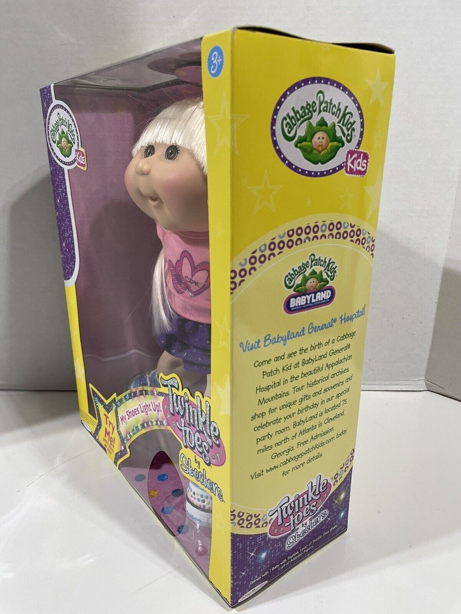 Cabbage Patch Kids Doll Twinkle Toes Light Up Skechers, Blonde