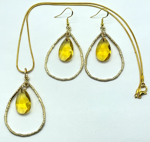 Set Necklace & Earrings Gold Hoops w/Yellow Crystals Necklace 18" Earring 2.5" - Picture 6 of 10