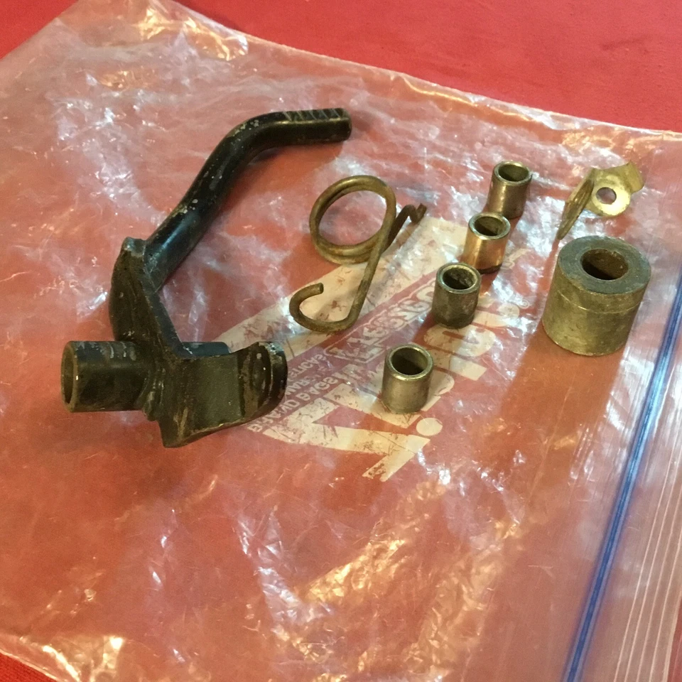 Yamaha TY80 1974 palanca de pedal de freno trasero con bujes y resorte (completo) Foto 3 de 4