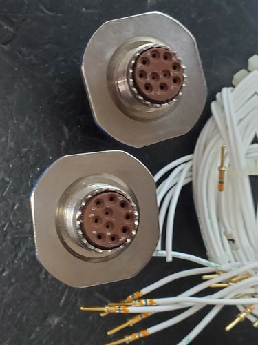 2 ea Amphenol Aerospace D38999/24FC98PN 10-Position Circular Connector De-pinned - Picture 3 of 10