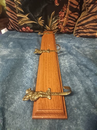Brass triple golfer wall hooks on oak,or pine board. - Picture 7 of 7