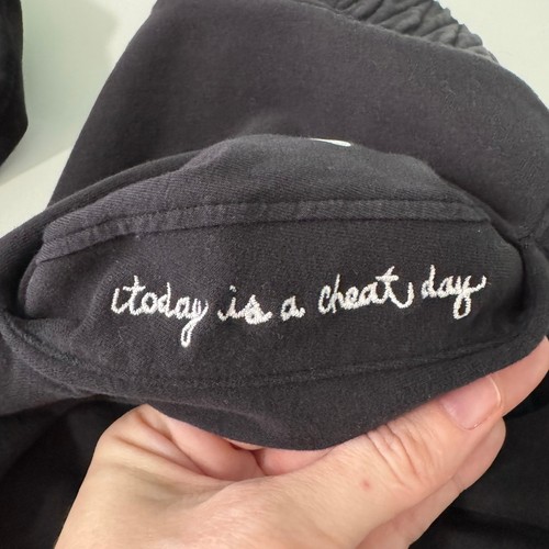 Pullover Lululemon Stress Less nero taglia 8 collo ad imbuto manica lunga fori per pollice - Foto 13 di 15