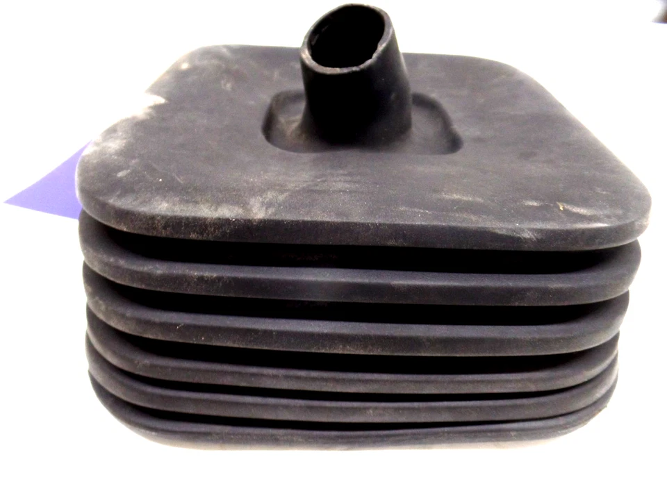 🔥🔥🔥1988-1994 Chevy GMC C/K 1500 2500 3500 Shifter Boot Floor Cover OEM 🔥🔥🔥 Foto 3 de 4