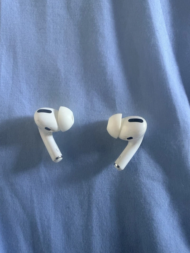 Apple AirPods Pro (1st generation), foto 4 di 4