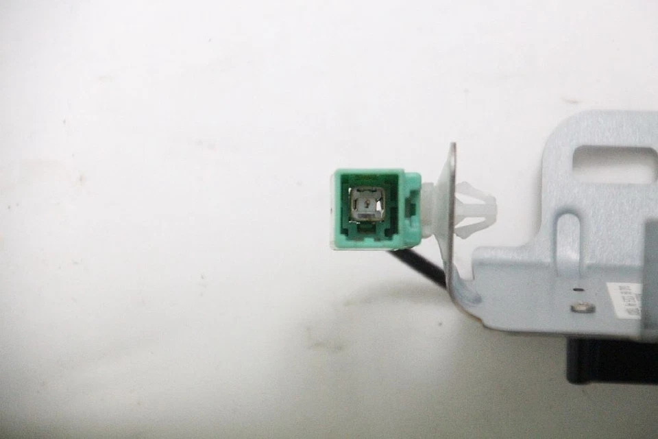 Antena Mazda CX 7 EG2366PY0 10-2011 Foto 2 de 3