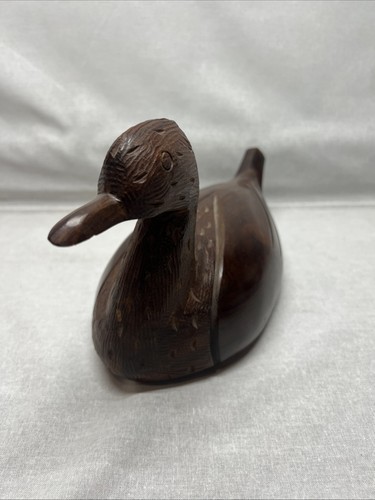 Vintage Rosewood Hand Carved Duck & Duckling Sculptures Figurines Very Nice - Picture 3 of 22