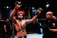 Christian Leroy Duncan 'CLD' Middleweight UFC MMA Fighter Signed 12x8 Photo COA