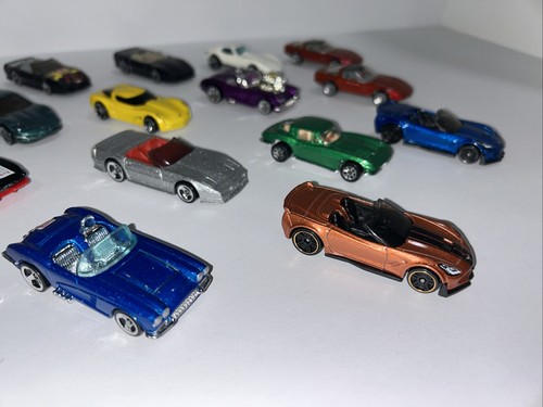 Hot Wheels Corvette Lot Of 14. VGC. No Duplicates - Picture 2 of 5