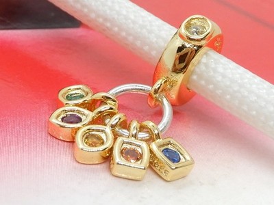 Original Pandora x Marvel The Avengers Infinity Steine Dangle Charm 760774C01