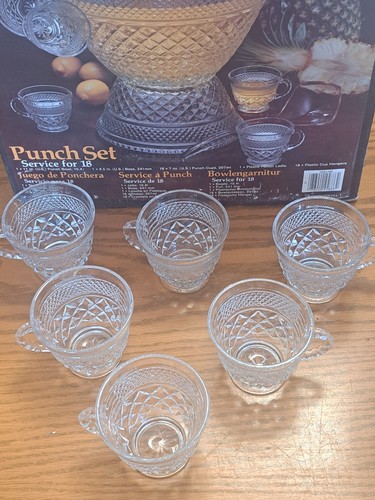 Anchor Hocking Vintage 21-Piece Wexford Pattern Punch Bowl Set Original Box - Picture 10 of 23