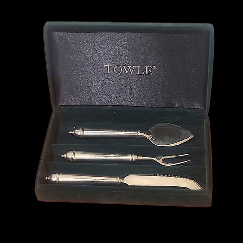 Towle Set of 4 Cheese Knives In Original Box  - Picture 2 of 5