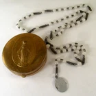 Vtg CHILDS FRENCH NOTRE DAME OUR LADY OF LA SALETTE MILK GLASS ROSARY in CASE