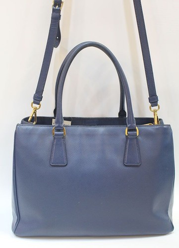 Prada Saffiano Navy Tote Bag 25663541 - Picture 4 of 8