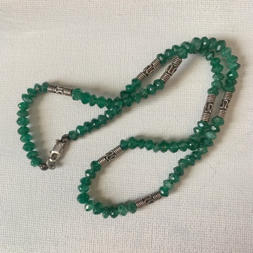 Handmade Faceted Emerald Beaded Necklace Sterling Silver Beads 16.5" Long Choker - Picture 5 of 6