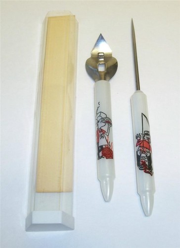 Vintage Set Kunststoffgriff Del Webb's Vegas Club Flaschenöffner Eispickel Entsafter - Bild 1 von 3