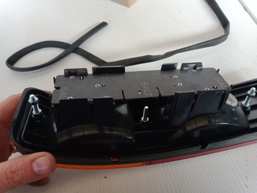 fanale posteriore destro nuovo originale Catalux per Fiat 127 1 serie - Picture 7 of 8