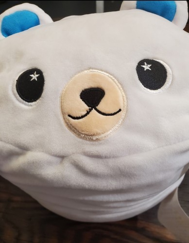 Soft Stuffed Bear With Snow Flakes - Picture 6 of 8