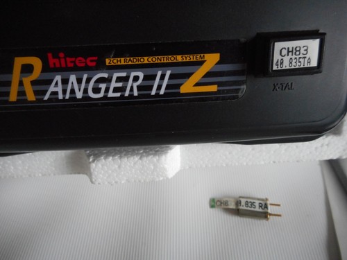Sistema de radiocontrol Hi Tec Ranger II Z 2CH AM con cristales. - Imagen 2 de 3